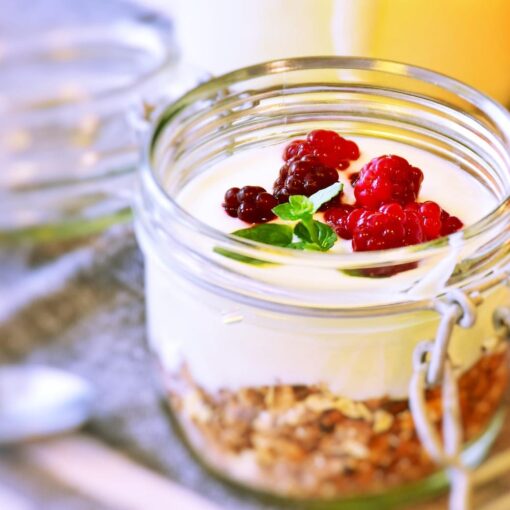 Yogurt: studio rivela effetti protettivi contro il tumore al colon