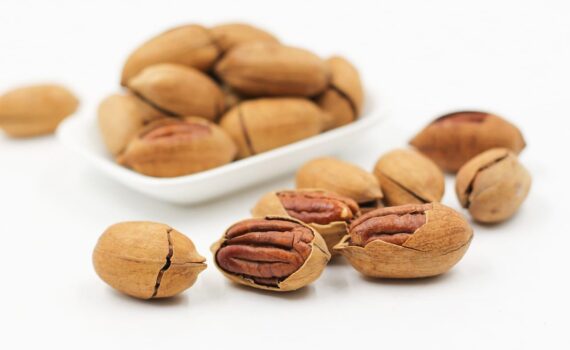 Colesterolo e Trigliceridi: I Benefici delle Noci Pecan sulla Salute Cardiovascolare