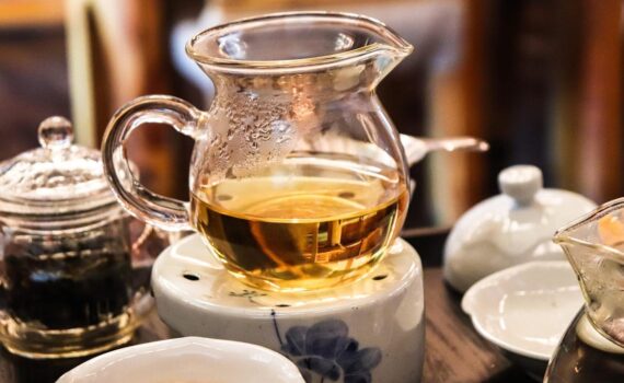 I Benefici delle Tisane e degli Infusi: Un Detox Naturale per il Corpo