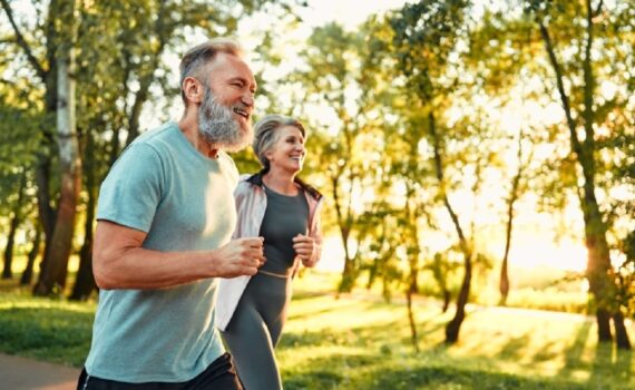 Camminare per prevenire il cancro: quanti passi sono necessari secondo uno studio
