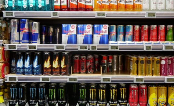 Energy drink sotto accusa: Bisfenolo A in 20 lattine su 22