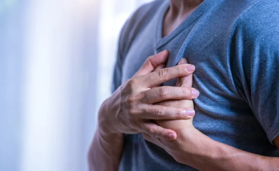 Infarti prima dei 50 anni in crescita: dieta squilibrata, fumo e alcol tra le cause