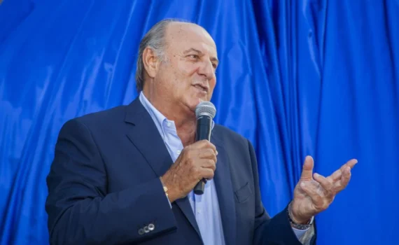 Gerry Scotti lascia ufficialmente “Tu sì que vales”: la conferma dopo settimane di indiscrezioni