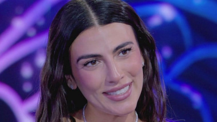 Giulia Salemi racconta retroscena inediti su The Cage: “Vorrei lui come ospite nel mio podcast”