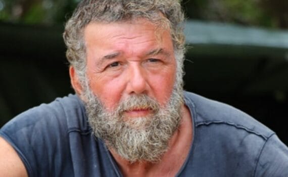 Il passato difficile di Paolo Vallesi: “Mi isolavo per colpa del bullismo”