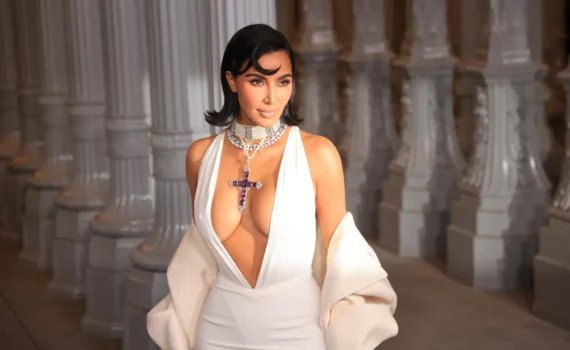 Kim Kardashian pronta a denunciare Bianca Censori: il motivo dietro lo scontro