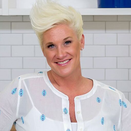 Lutto nel mondo della cucina: è morta Anne Burrell, star di Food Network