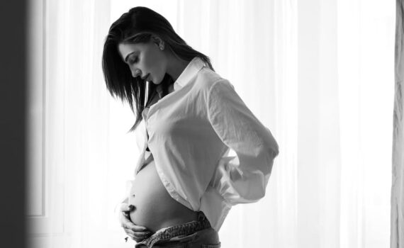 Gravidanza per Anna Tatangelo: la dolce rivelazione sui social