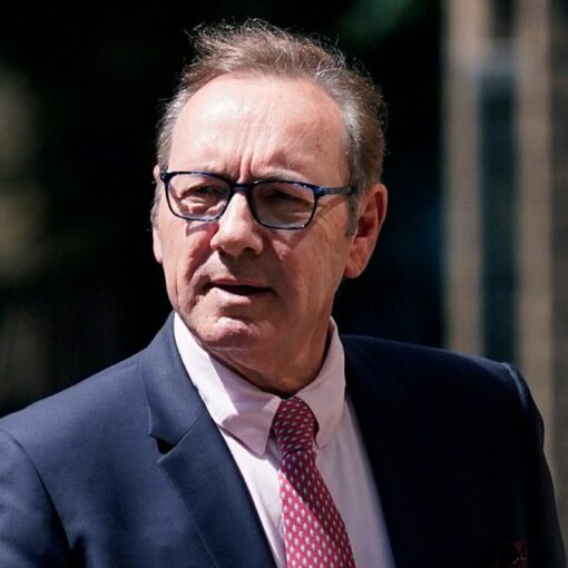“Il meglio deve ancora venire”: Kevin Spacey rilancia il mito di House of Cards