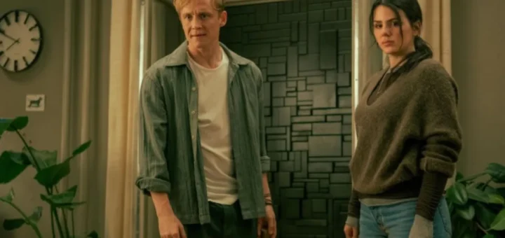 Brick su Netflix: un thriller psicologico imperfetto che però conquista