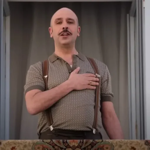 Checco Zalone torna al cinema con “Buen Camino”: data d’uscita e location da sogno in Sardegna